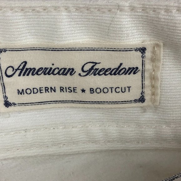 Tommy Hilfiger White High Waist Boot Cut American Freedom Denim Jeans Timeless - Picture 10 of 16